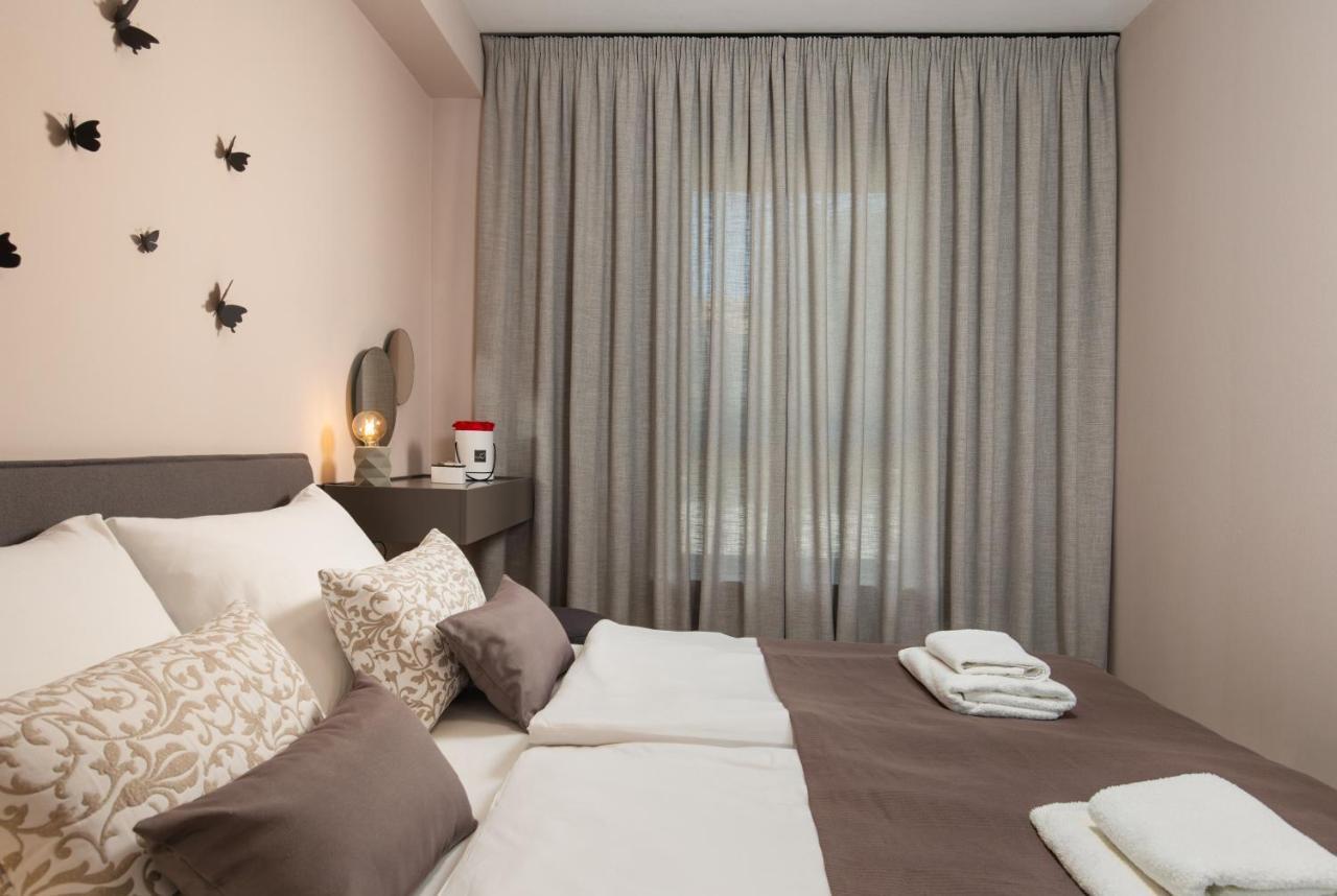 Apartment Hana Pjescana Uvala Bagian luar foto