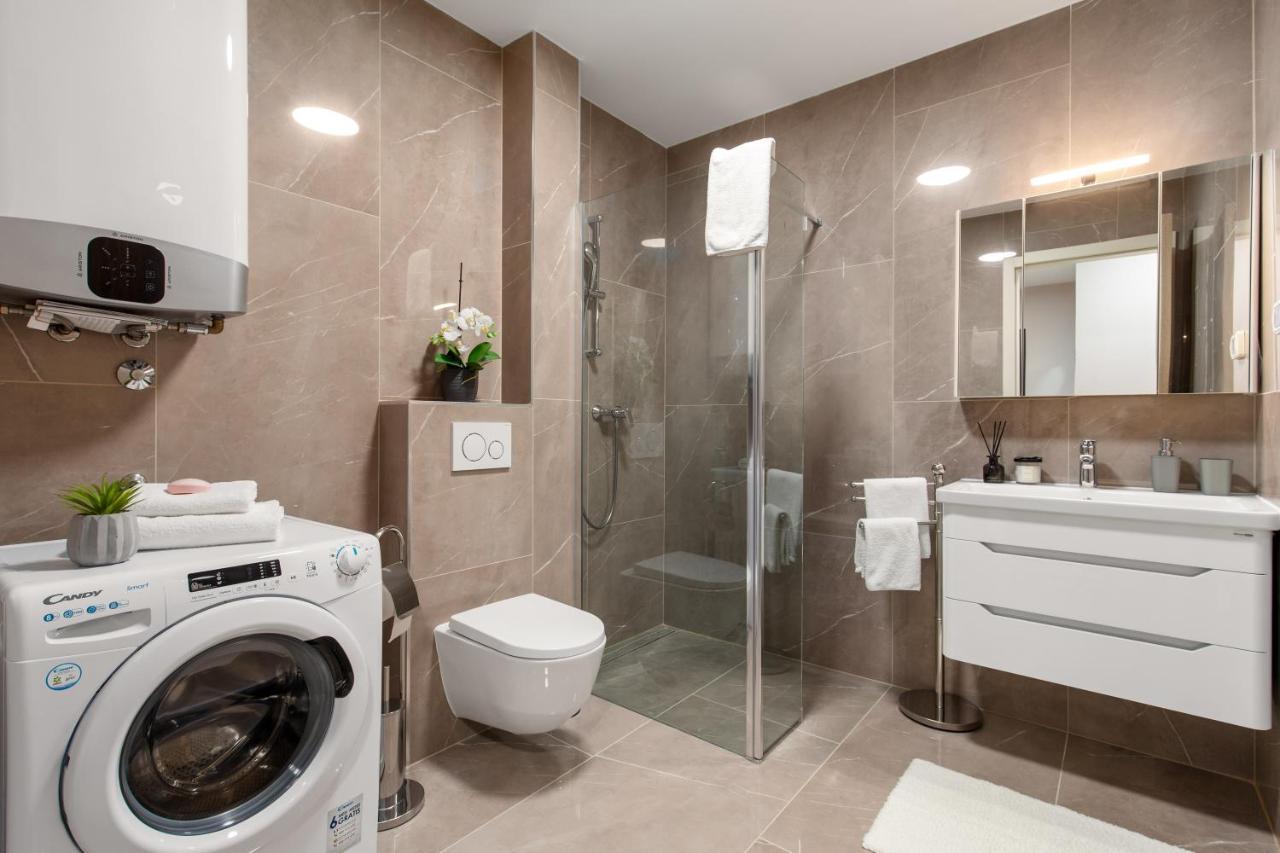 Apartment Hana Pjescana Uvala Bagian luar foto