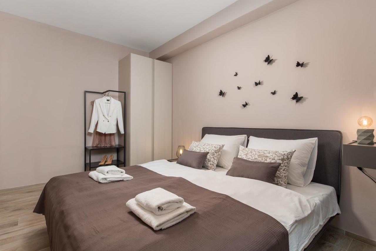Apartment Hana Pjescana Uvala Bagian luar foto