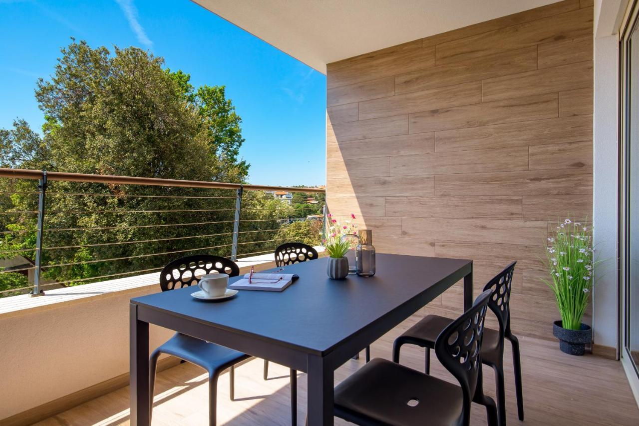 Apartment Hana Pjescana Uvala Bagian luar foto