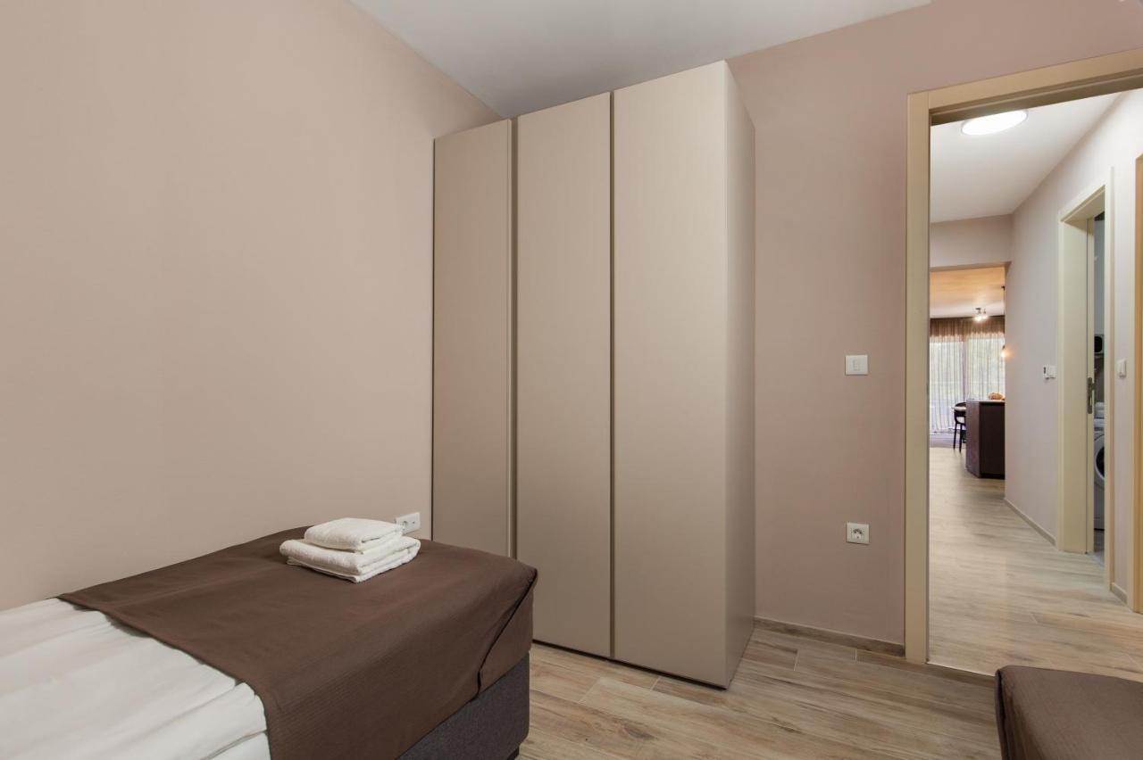 Apartment Hana Pjescana Uvala Bagian luar foto