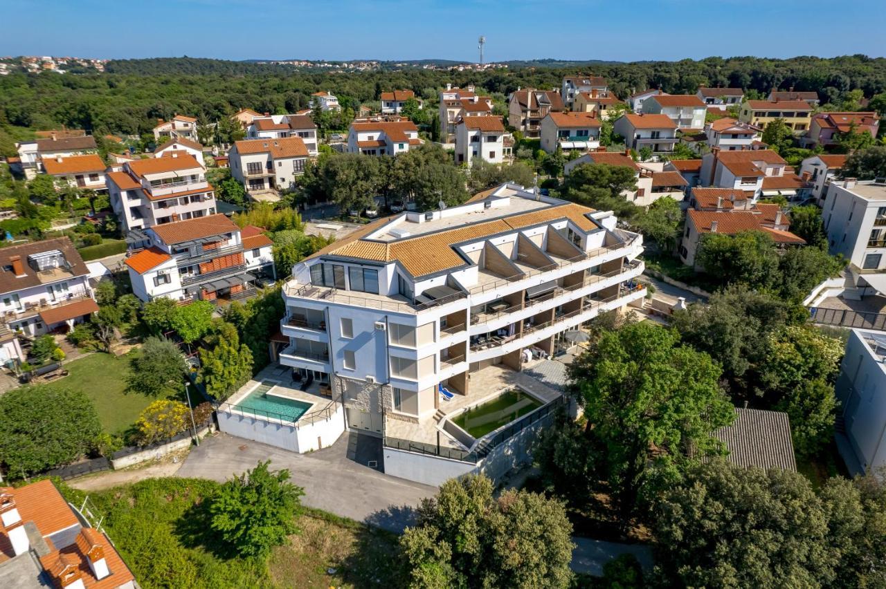 Apartment Hana Pjescana Uvala Bagian luar foto