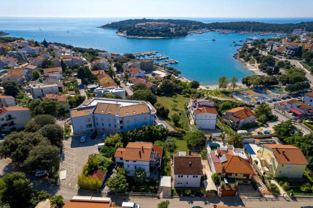 Apartment Hana Pjescana Uvala Bagian luar foto